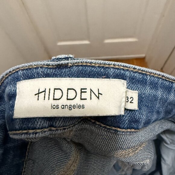 Hidden Los Angeles - Raw Hem Straight Jeans - Picture 4 of 5